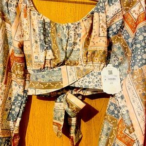 Brand new altar’d state large long long sleeve crop top with ribbon on the back